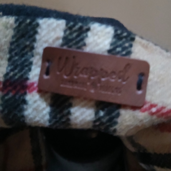 WRAPPED Reversible Plaid Scarf/Capelet - Picture 8 of 8